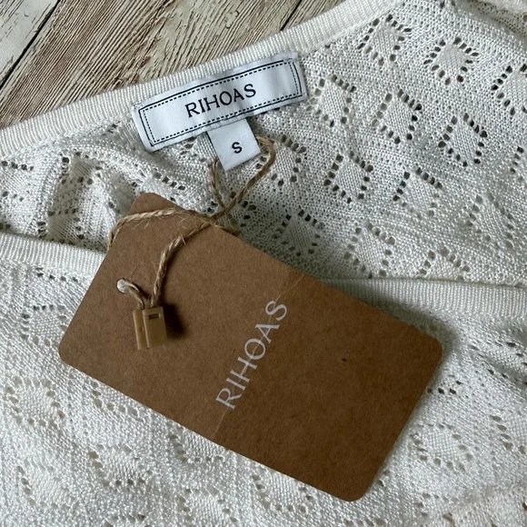 Sold - Picture 5 of 9